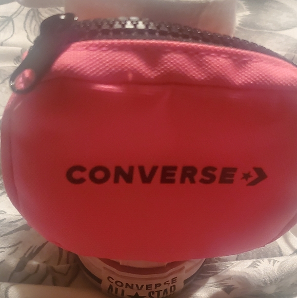 White Converse with Pink Fanny Pack - Picture 4 of 5